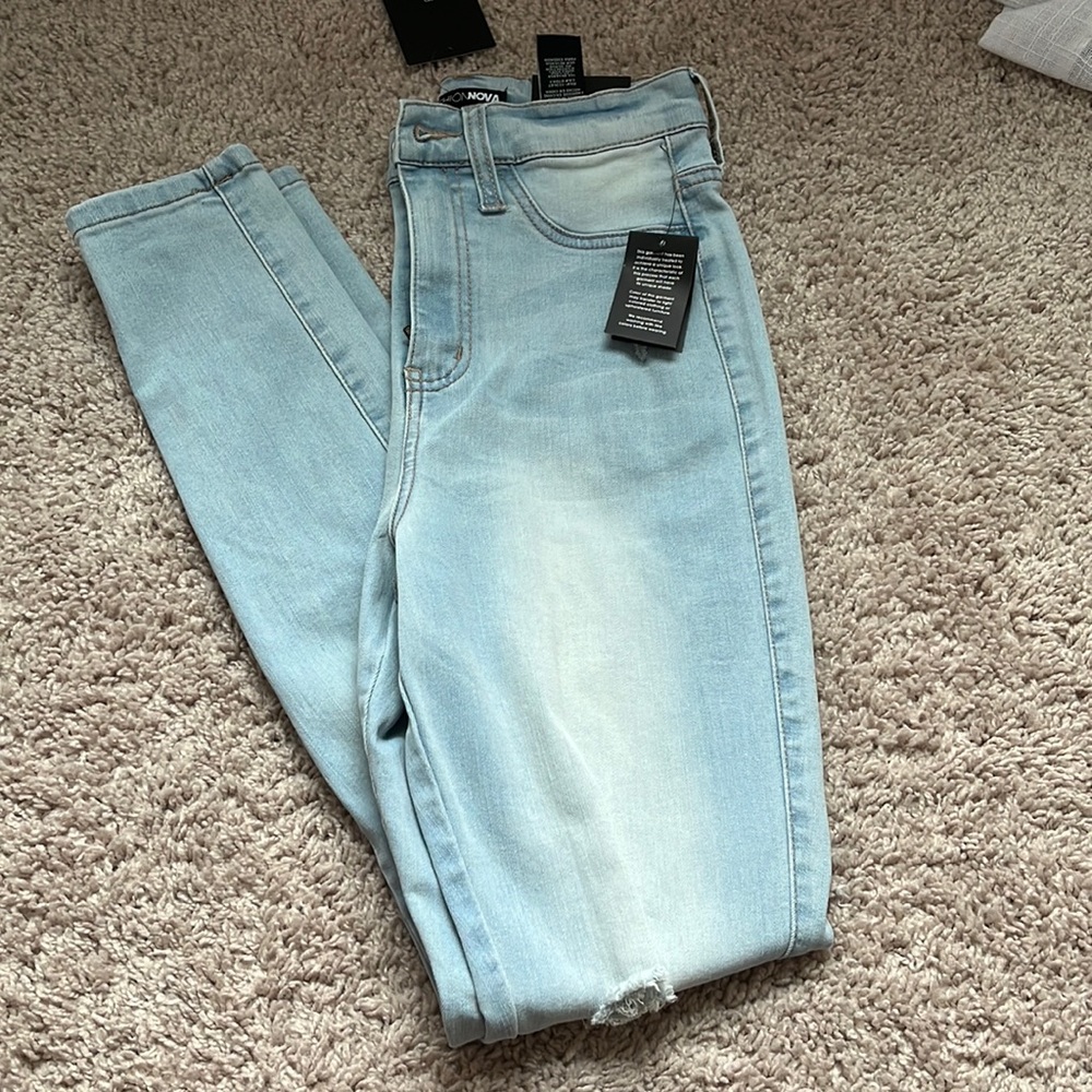 Fashion nova jeans